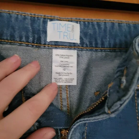 Time and Tru | Y2K wide-leg raw hem jeans | Blue | Size 12 - Picture 4 of 9